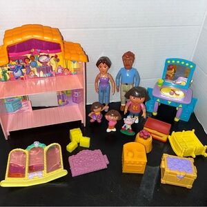 2013 MATTEL DORA PLAY HOUSE VIACOM